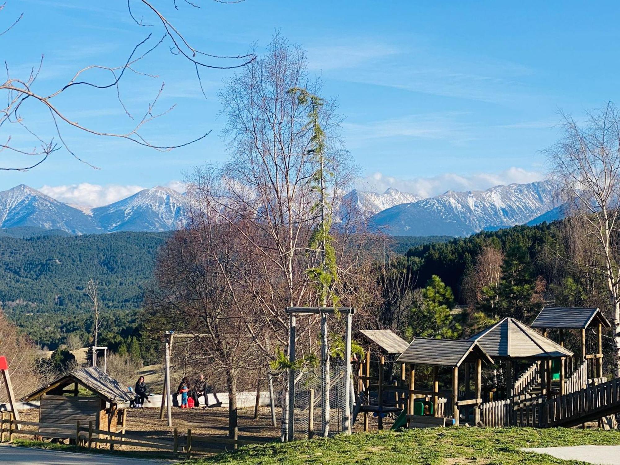 Chalet Pres Des Pistes Avec Vue Panoramique Villa Les Angles  Exterior foto